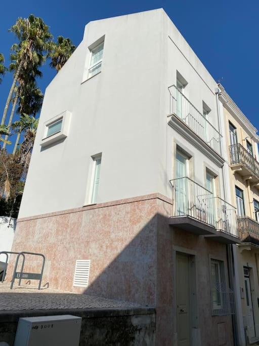 Belem Fantastic Triplex House *